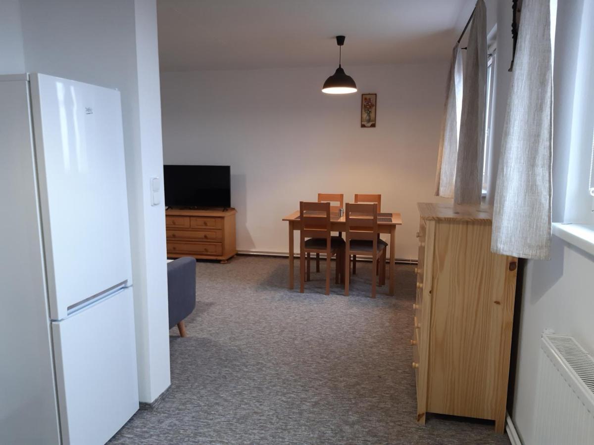 Černá v Pošumaví Apartmán Exterior foto